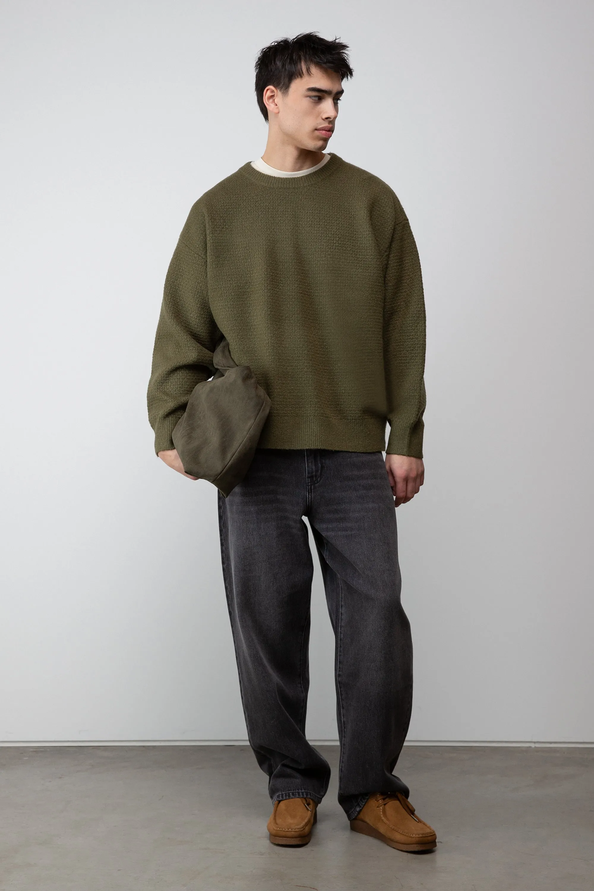 TEXTURED CREWNECK SWEATER